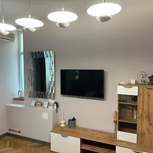 Lux Center Affittacamere